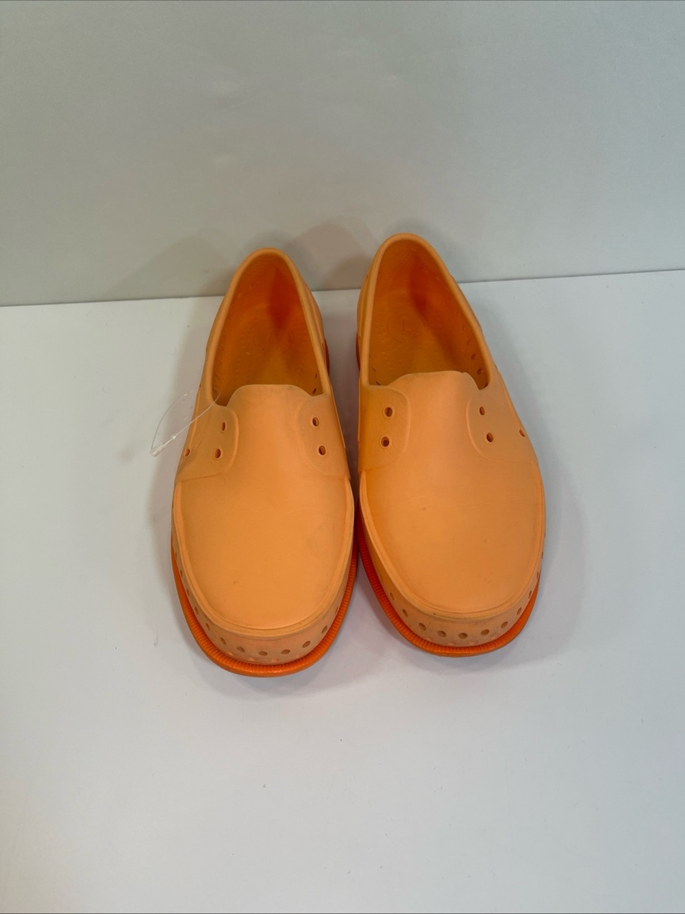Native Shoes Kids Howard Sugarlite Sneakers Boat Shoe Orange J2- Excellent Cond